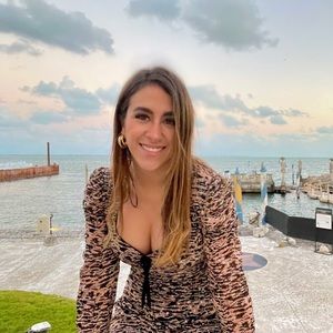 Meet your Posher, Pamela